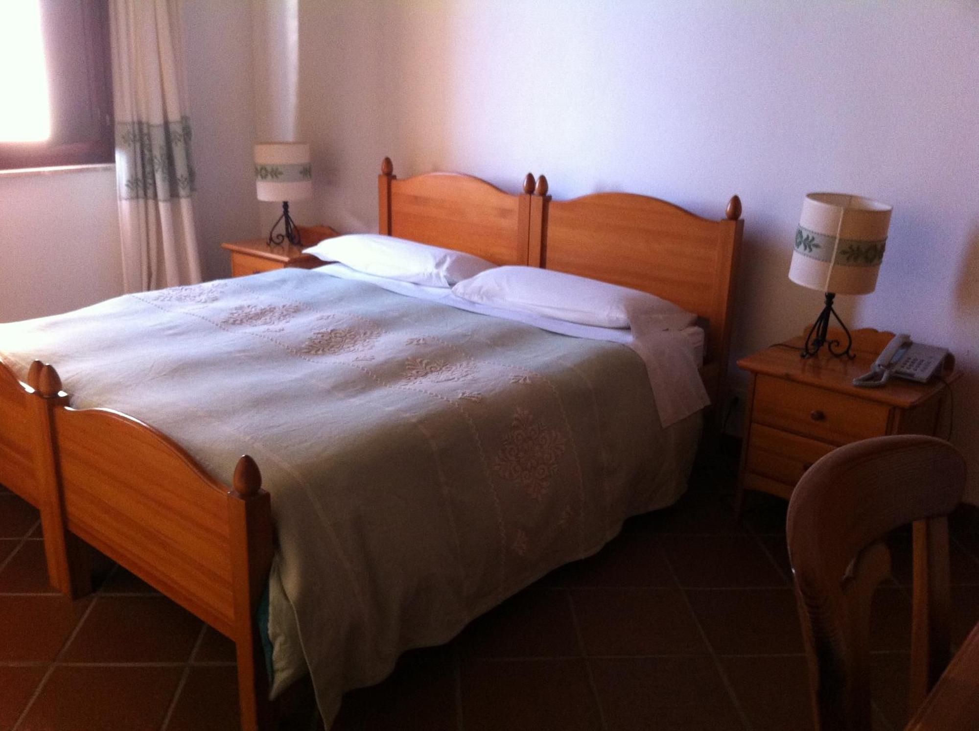 Barùmini Hotel Su Nuraxi חדר תמונה