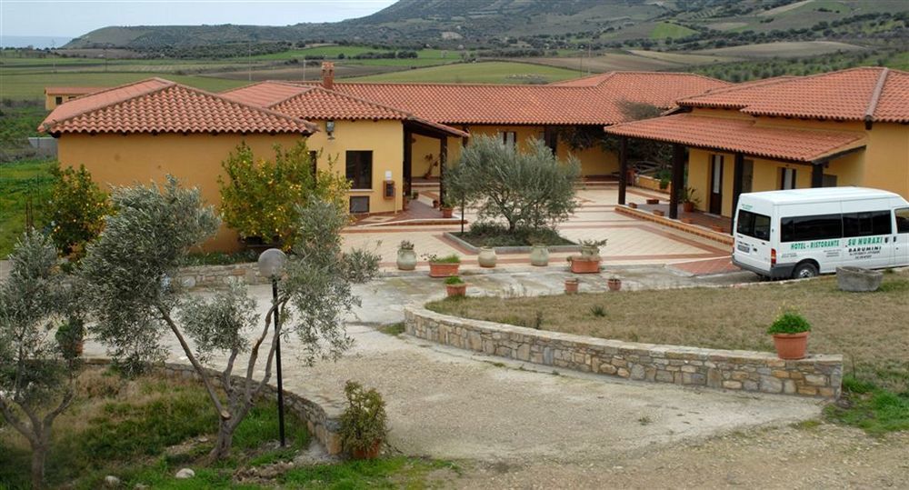 Barùmini Hotel Su Nuraxi מראה חיצוני תמונה